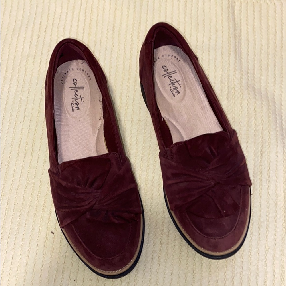 Clark’s Women's Burgundy Loafers✨